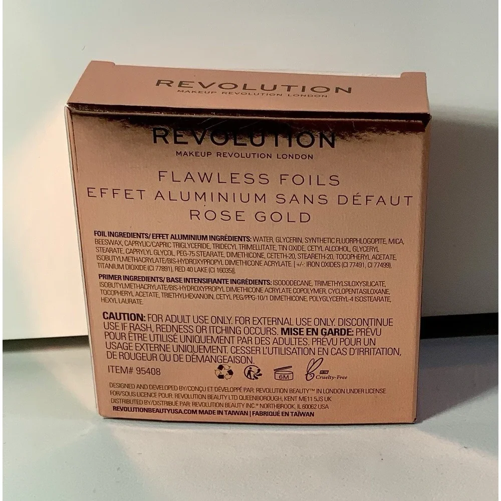 Lot 2‎ Makeup Revolution Flawless Foils Eyeshadow # Rose Gold &Unicorn Foil